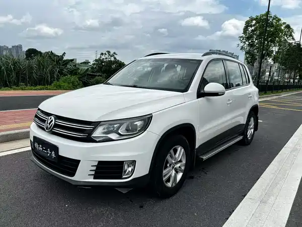 Volkswagen Tiguan 2015