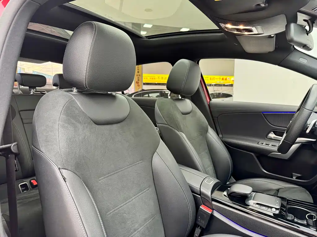 Mercedes-Benz A-Class 2021 — фото 14