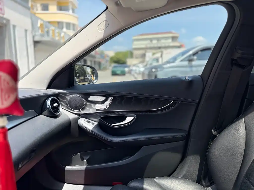 Mercedes-Benz C-Class 2020 — фото 21