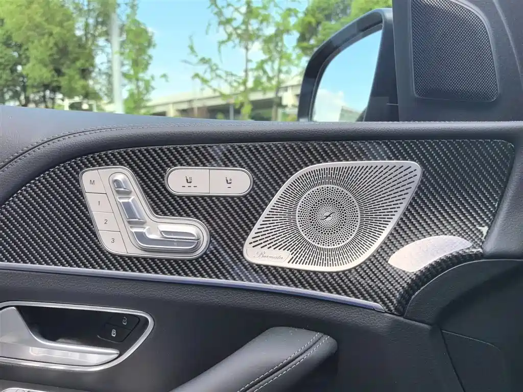 Mercedes-Benz GLE AMG 2025 — фото 15