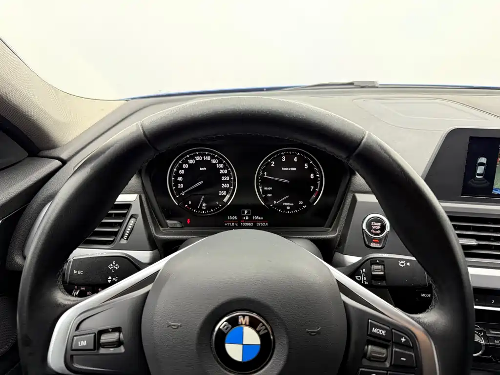 BMW 1 Series 2019 — фото 4