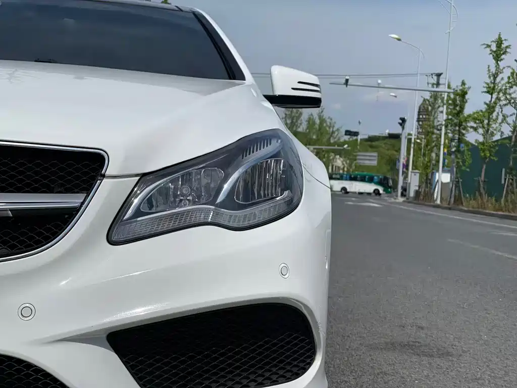 Mercedes-Benz E-Class 2015 — фото 4