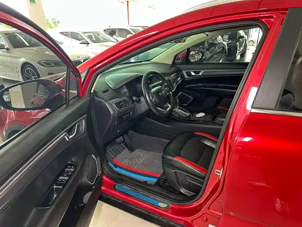 Geely Emgrand GS 2020