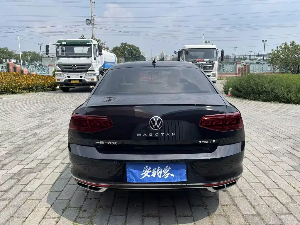 Volkswagen Magotan 2023