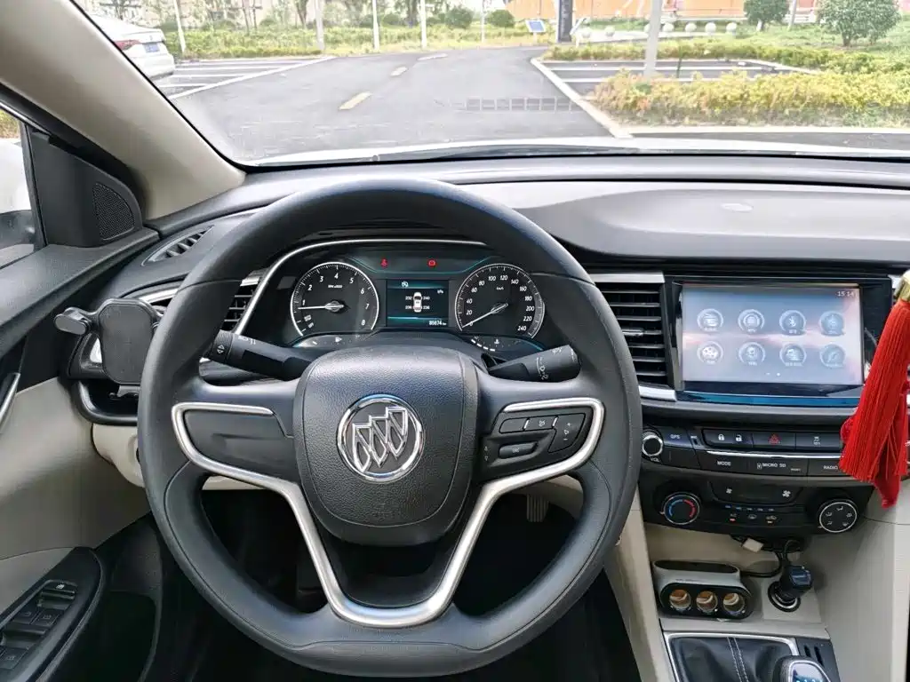 Buick Excelle 2016
