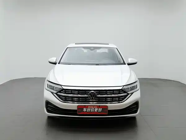 Volkswagen Sagitar 2023