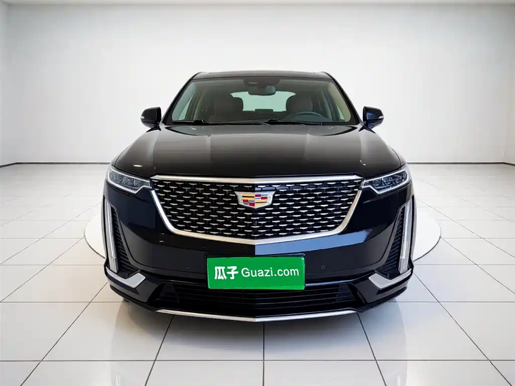 Cadillac XT6 2020 — фото 2