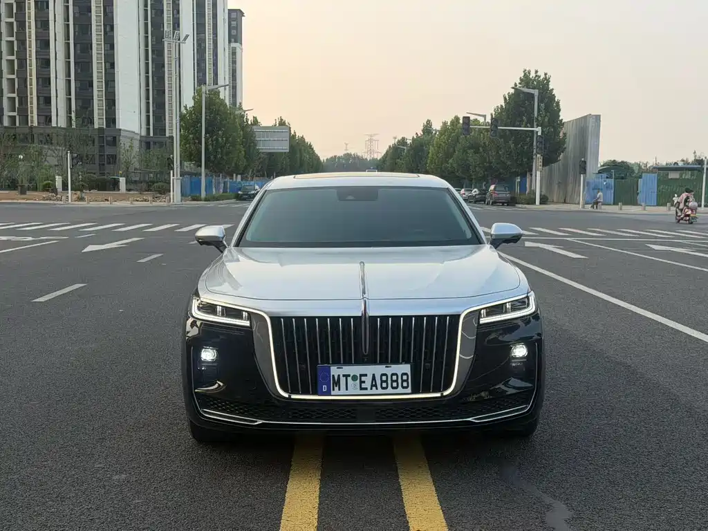 Hongqi H9 2021 — фото 2