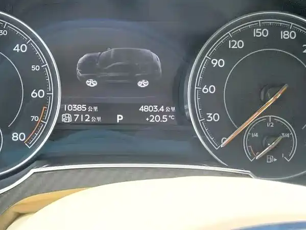 Bentley Bentayga Plug-In Hybrid 2022