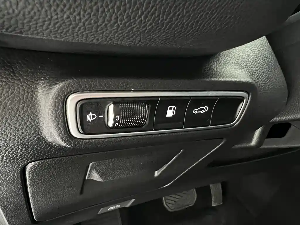 GAC Motor Trumpchi GS8 2023 — фото 16