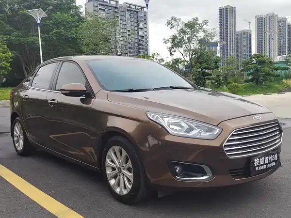 Ford Escort 2015