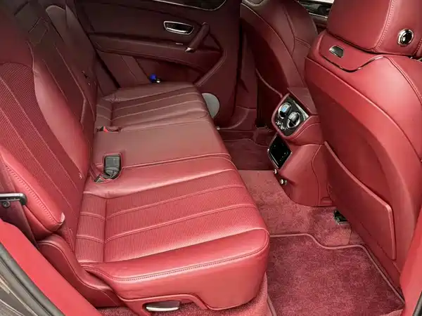 Bentley Bentayga 2020