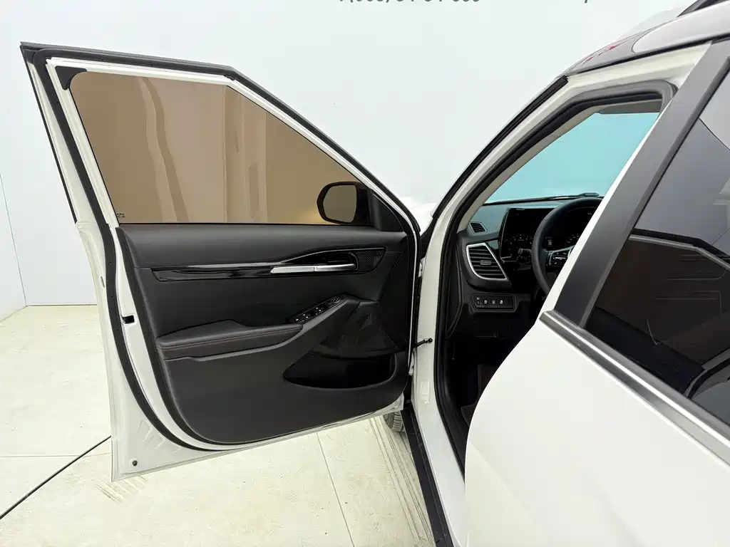 Kia KX3 2022 — фото 20