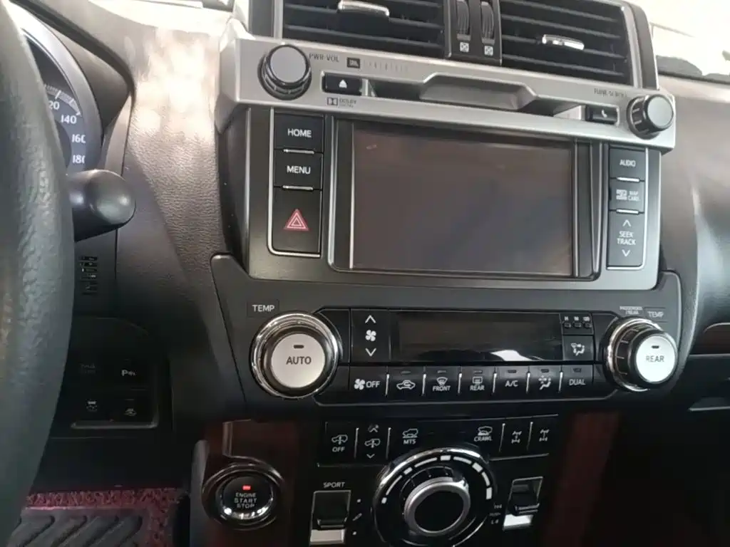 Toyota Prado 2015 — фото 13