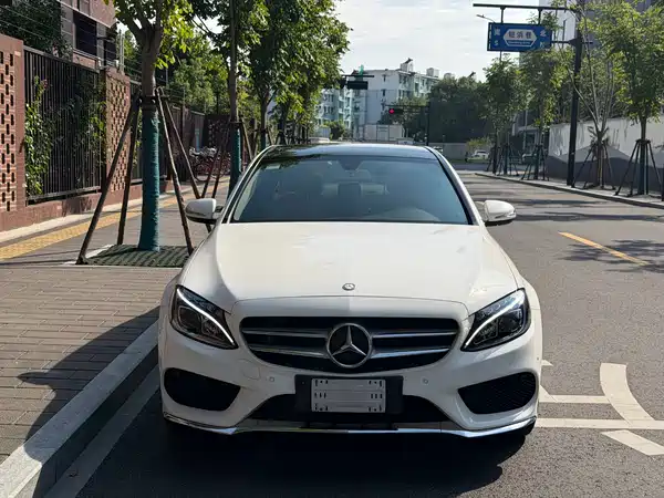 Mercedes-Benz C-Class 2017