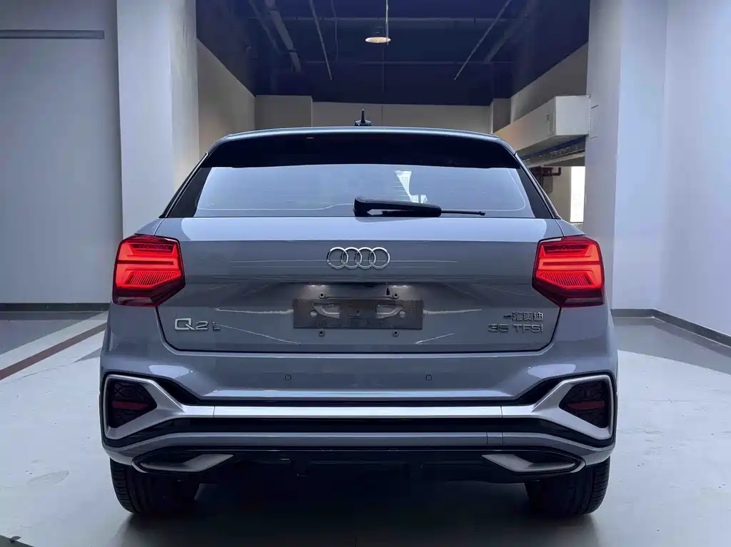Audi Q2L 2022