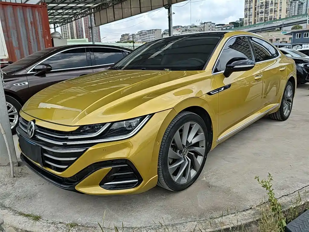 Volkswagen CC 2021 — фото 1
