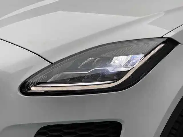 Jaguar E-PACE 2021 — фото 6