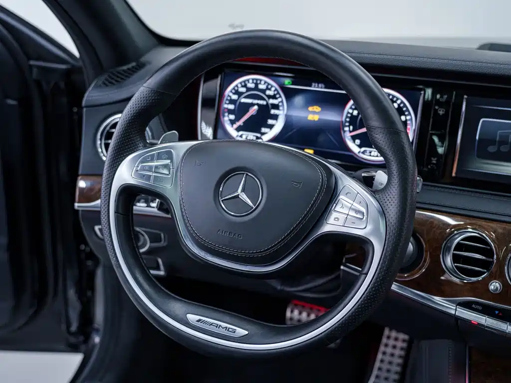 Mercedes-Benz S-Class AMG 2016 — фото 14