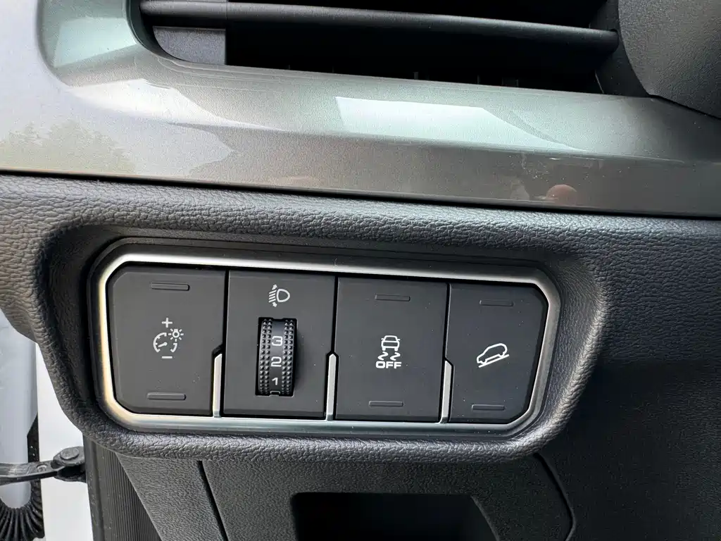 Haval H6 2023 — фото 15