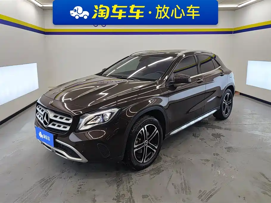 Mercedes-Benz GLA 2018 — фото 1