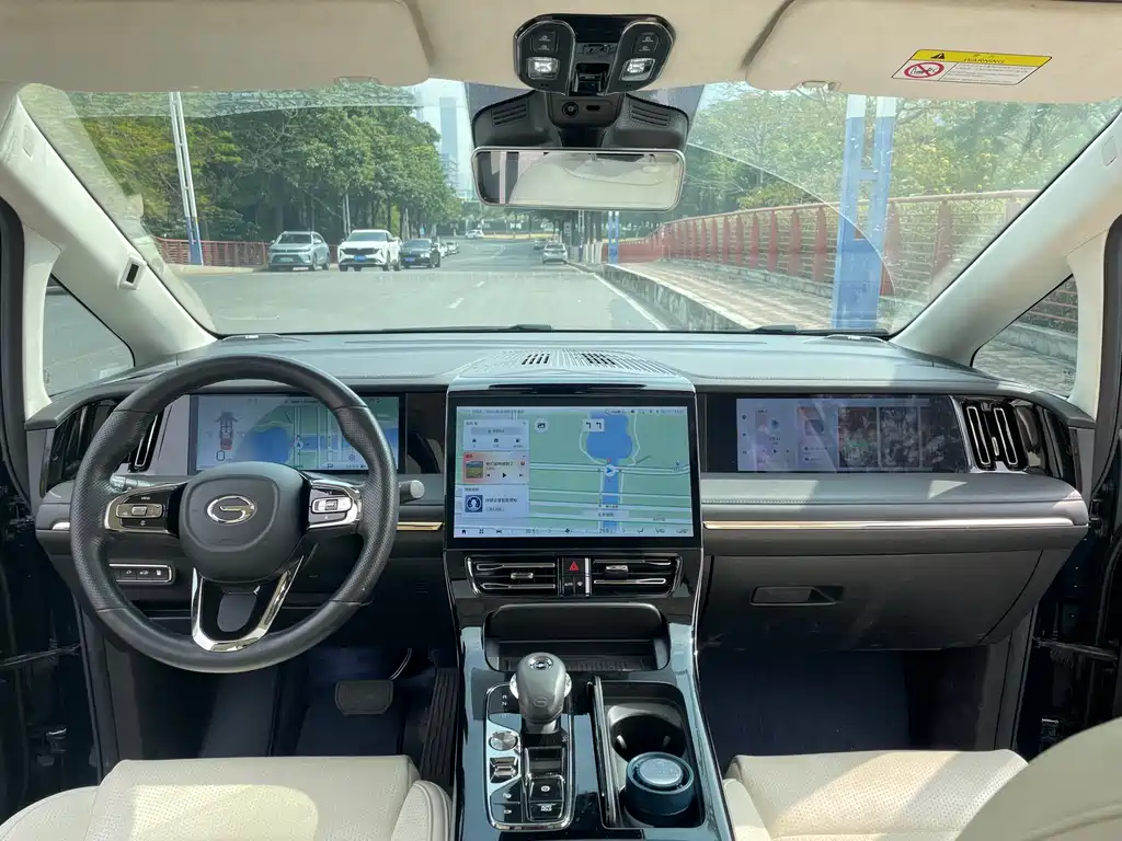 GAC Motor Trumpchi E9 2023 — фото 10