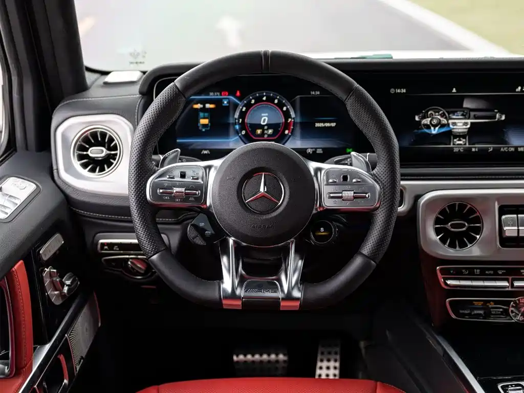 Mercedes-Benz G-Class AMG 2023 — фото 12