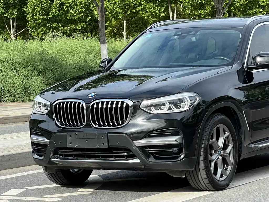 BMW X3 2019 — фото 4