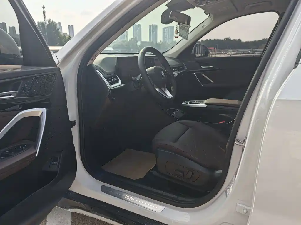 BMW X1 2023