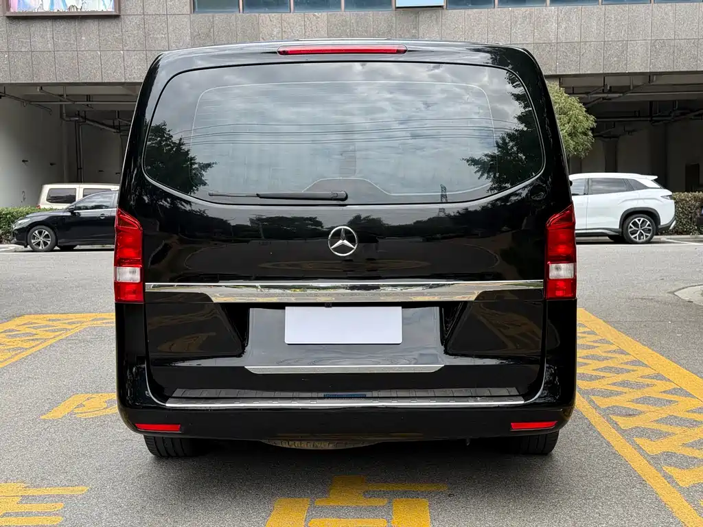Mercedes-Benz Vito 2019 — фото 5