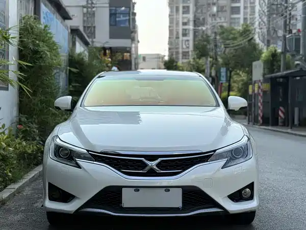 Toyota Reiz 2013