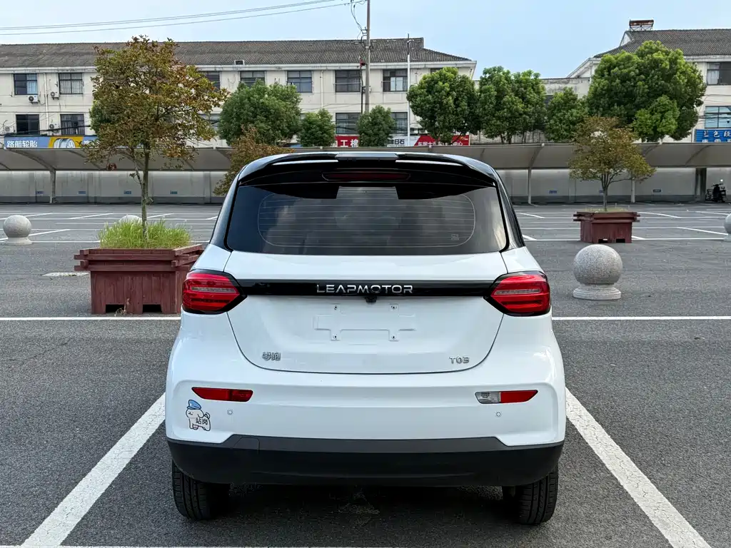 Leapmotor T03 2022