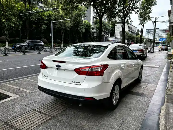 Ford Focus 2012