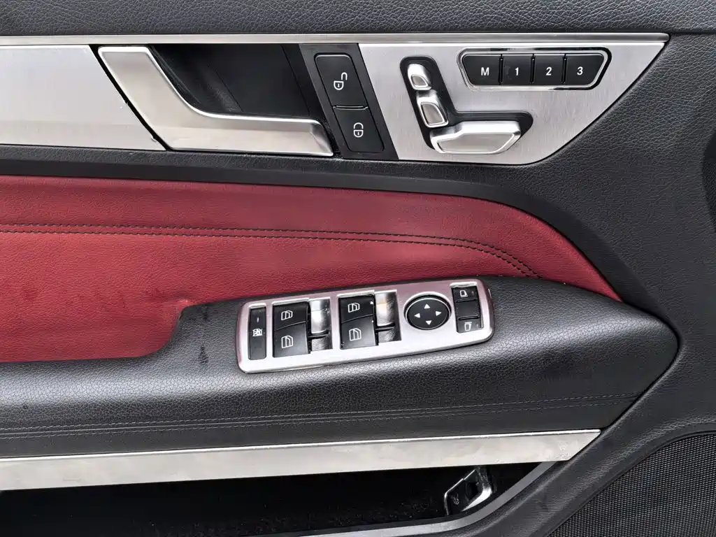 Mercedes-Benz E-Class 2015 — фото 9