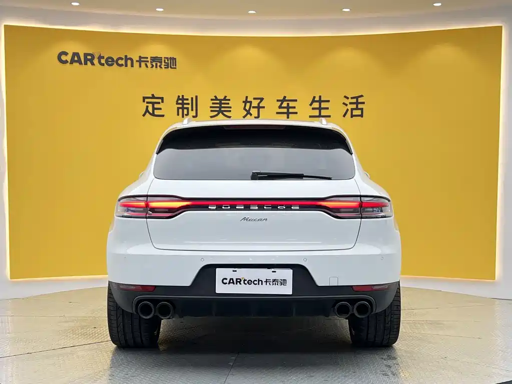 Porsche Macan 2020 — фото 28