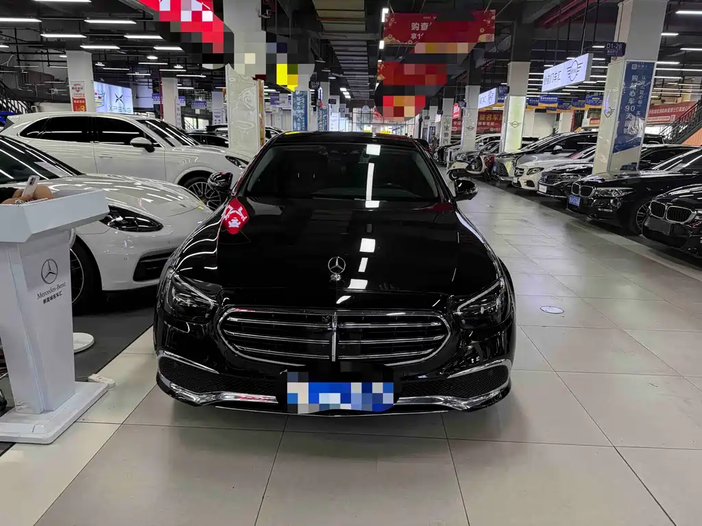 Mercedes-Benz E-Class 2023
