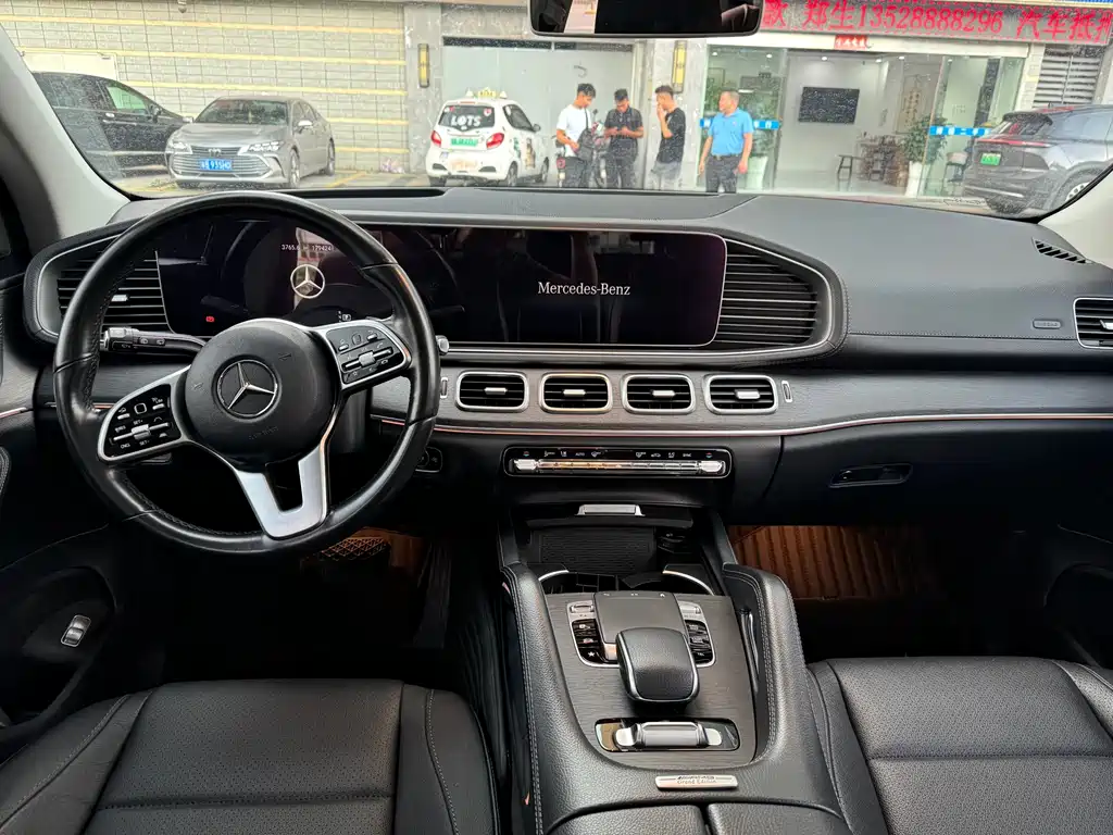 Mercedes-Benz GLE 2020 — фото 6