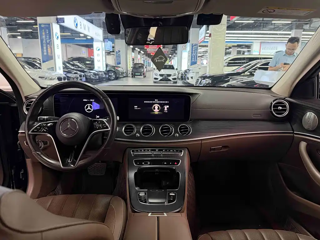 Mercedes-Benz E-Class 2023