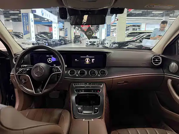 Mercedes-Benz E-Class 2023
