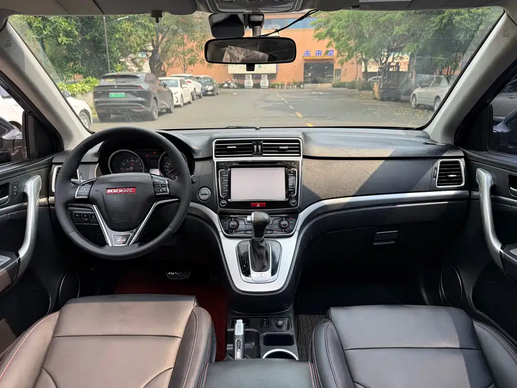 Haval H6 2015 — фото 11