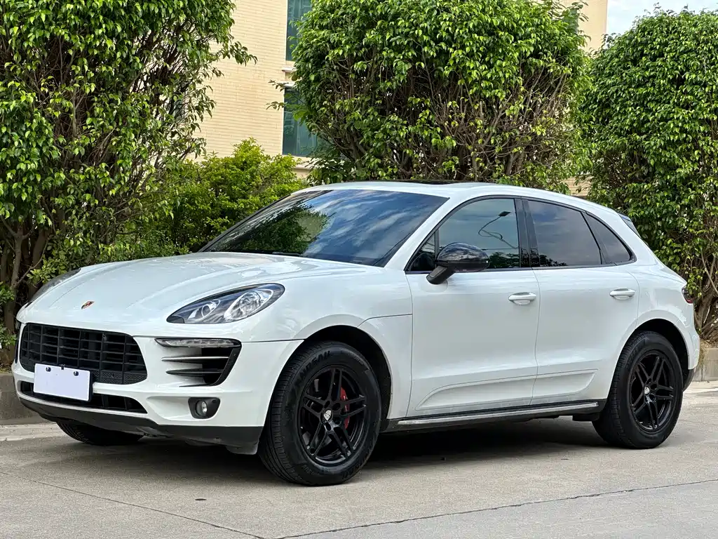 Porsche Macan 2016 — фото 1