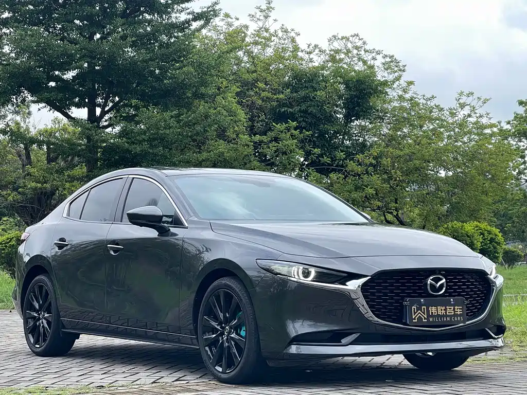 Mazda 3 Axela 2026