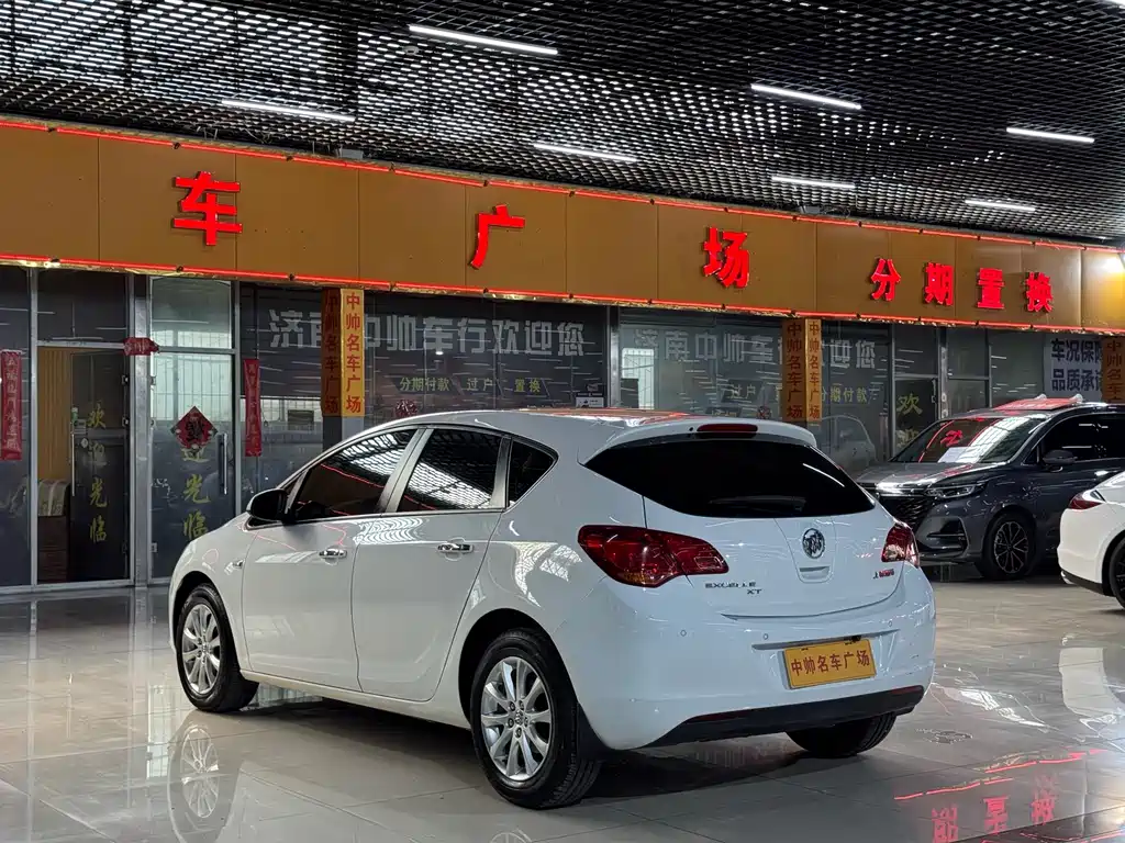 Buick Excelle 2014