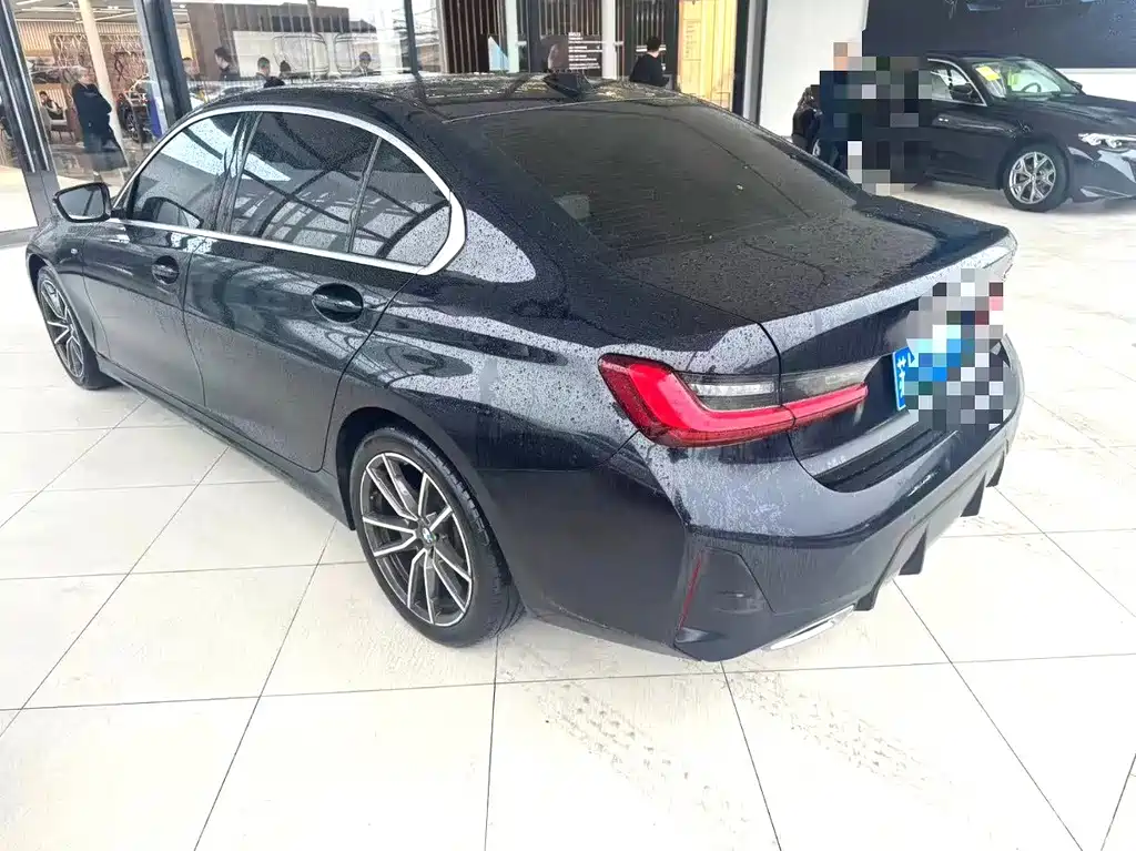 BMW 3 Series 2022