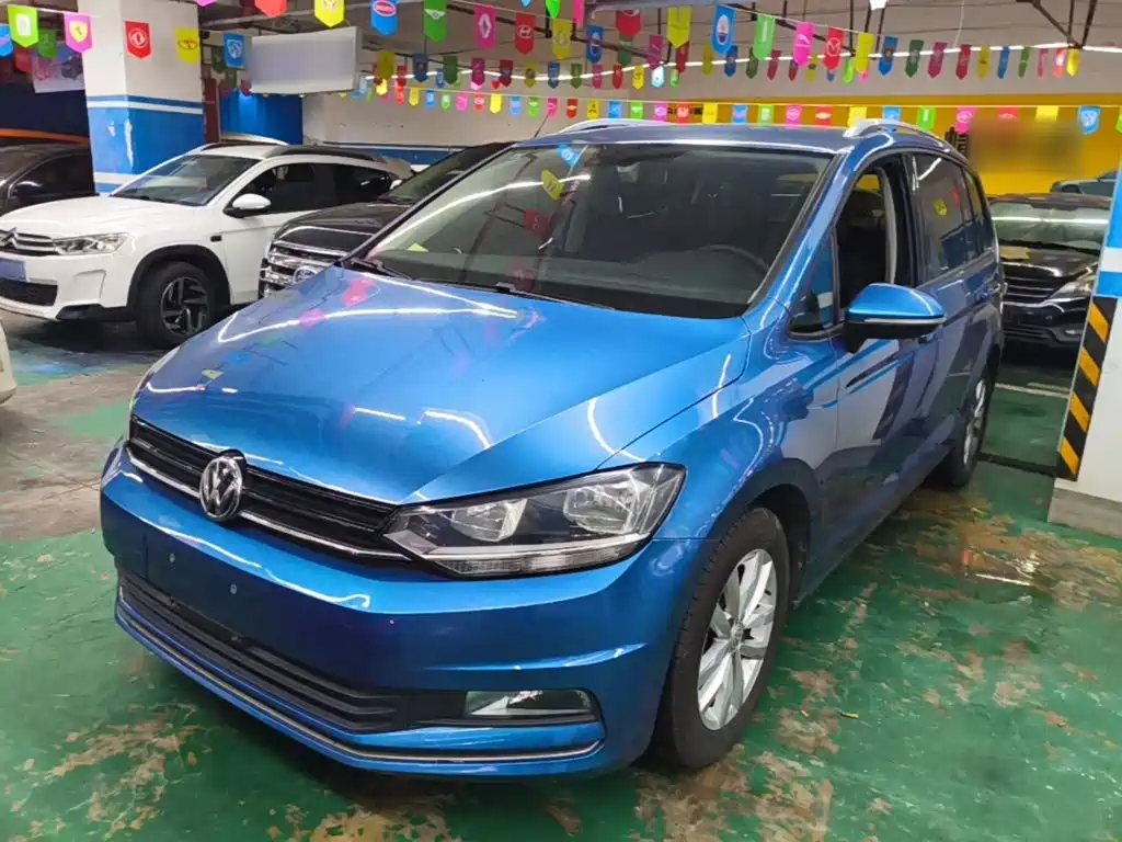 Volkswagen Touran 2016