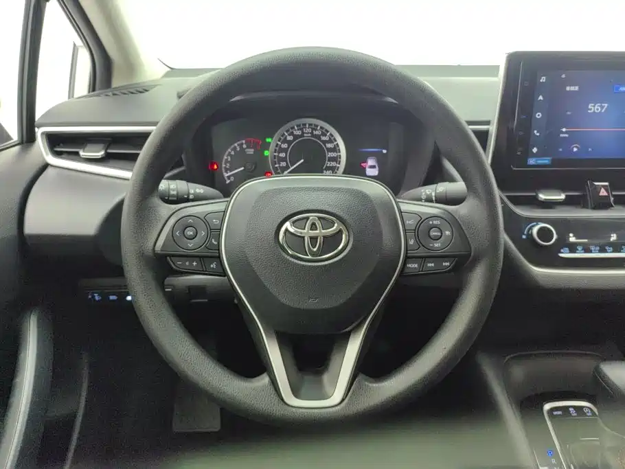 Toyota Corolla 2021 — фото 15