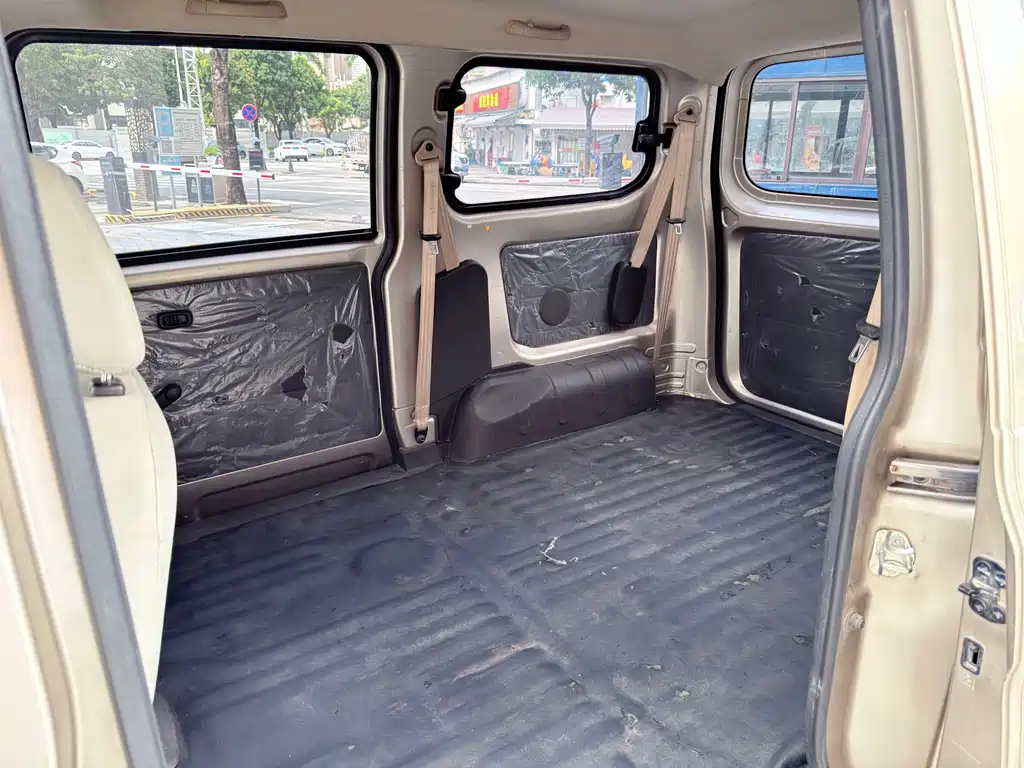 Wuling Hongguang V 2023