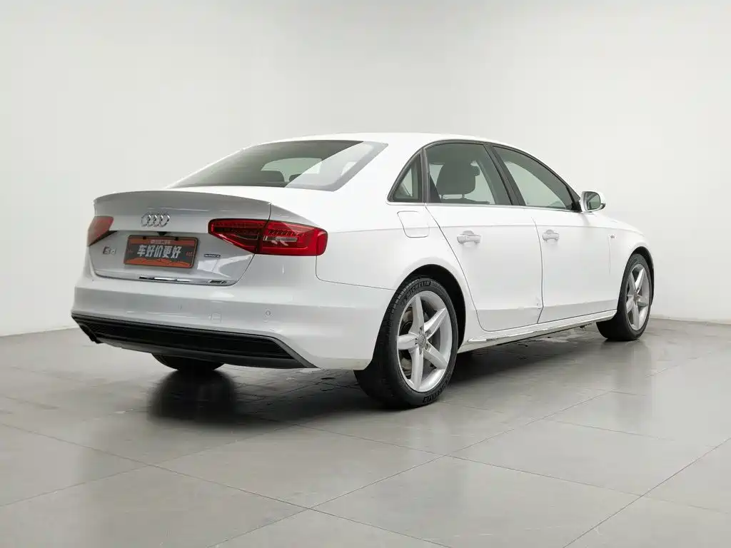Audi A4L 2015 — фото 2
