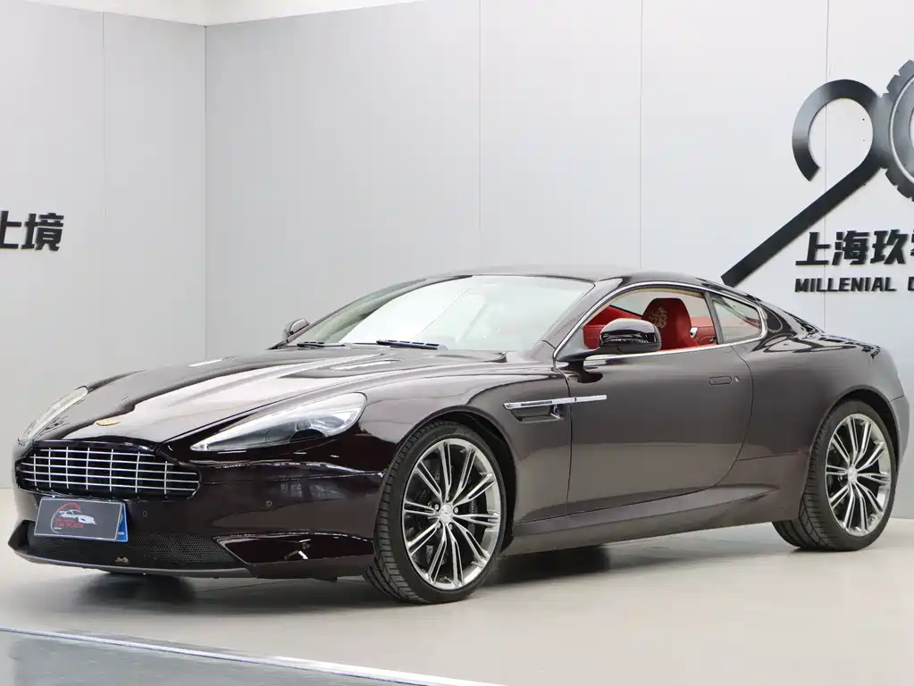 Aston Martin Virage 2012 — фото 3