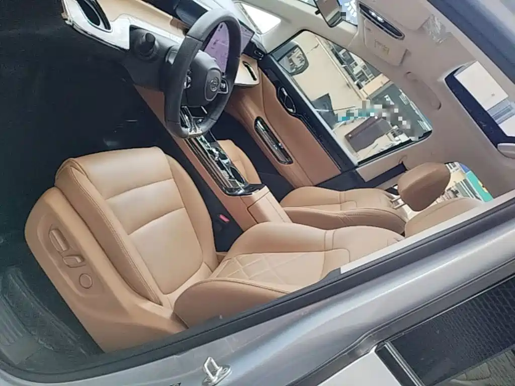GAC Trumpchi E8 PHEV 2024 — фото 14